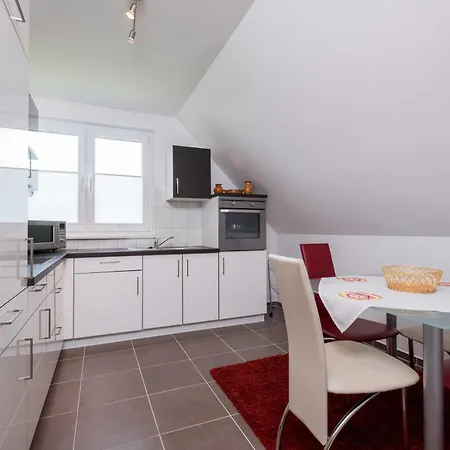 Apartment Moderne Nur 300m Zum Ostseestrand